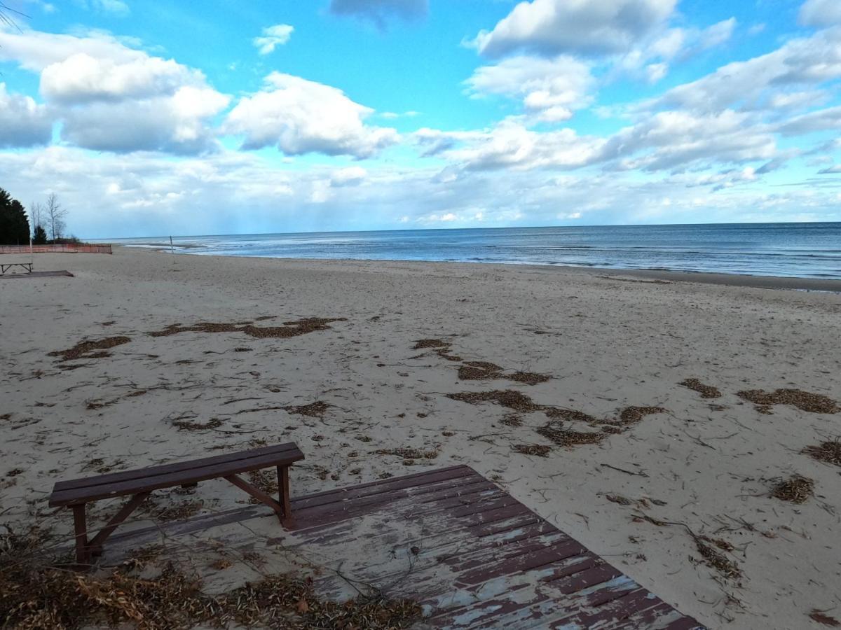 Sunrise Beach Oscoda @ Surfside Esterno foto